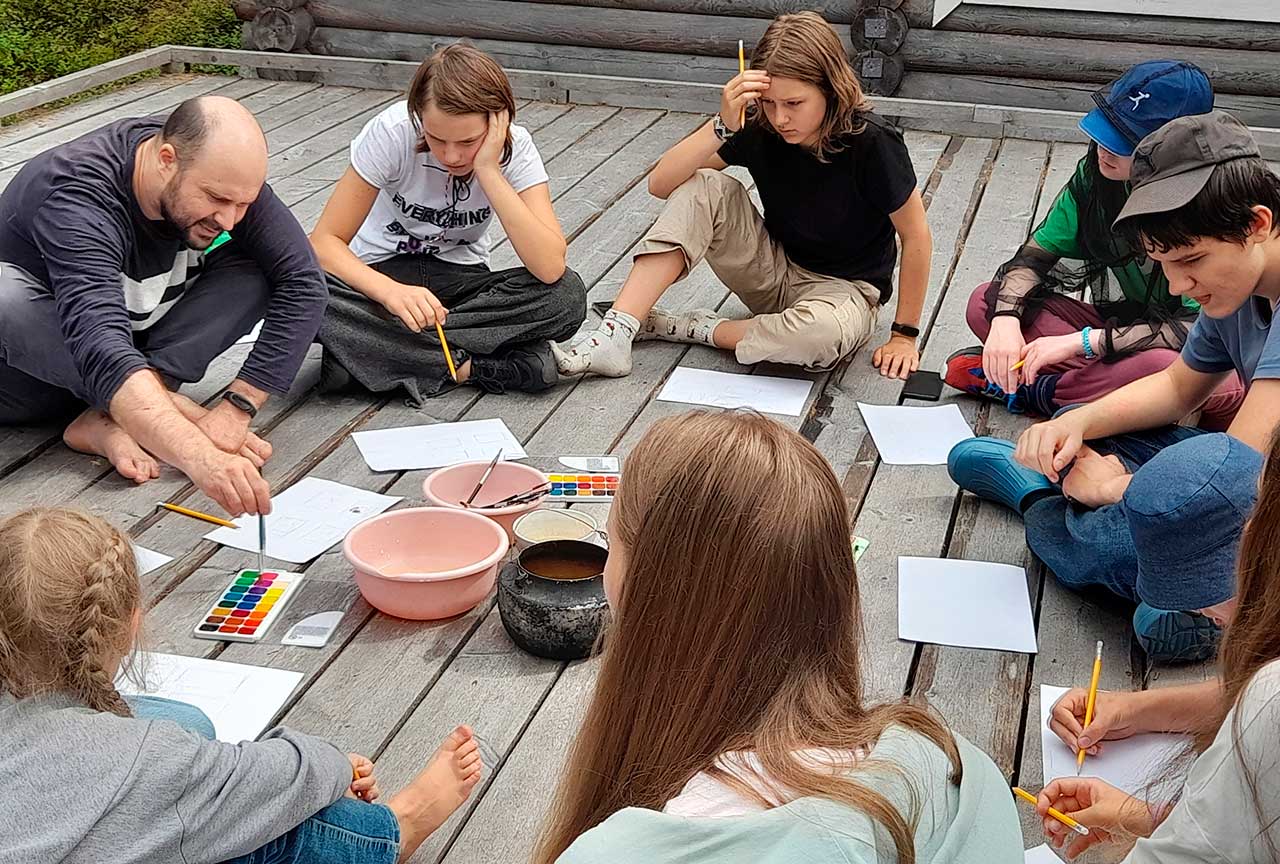  В заповеднике «Костомукшский» для волонтёров проводят творческие мастер-классы