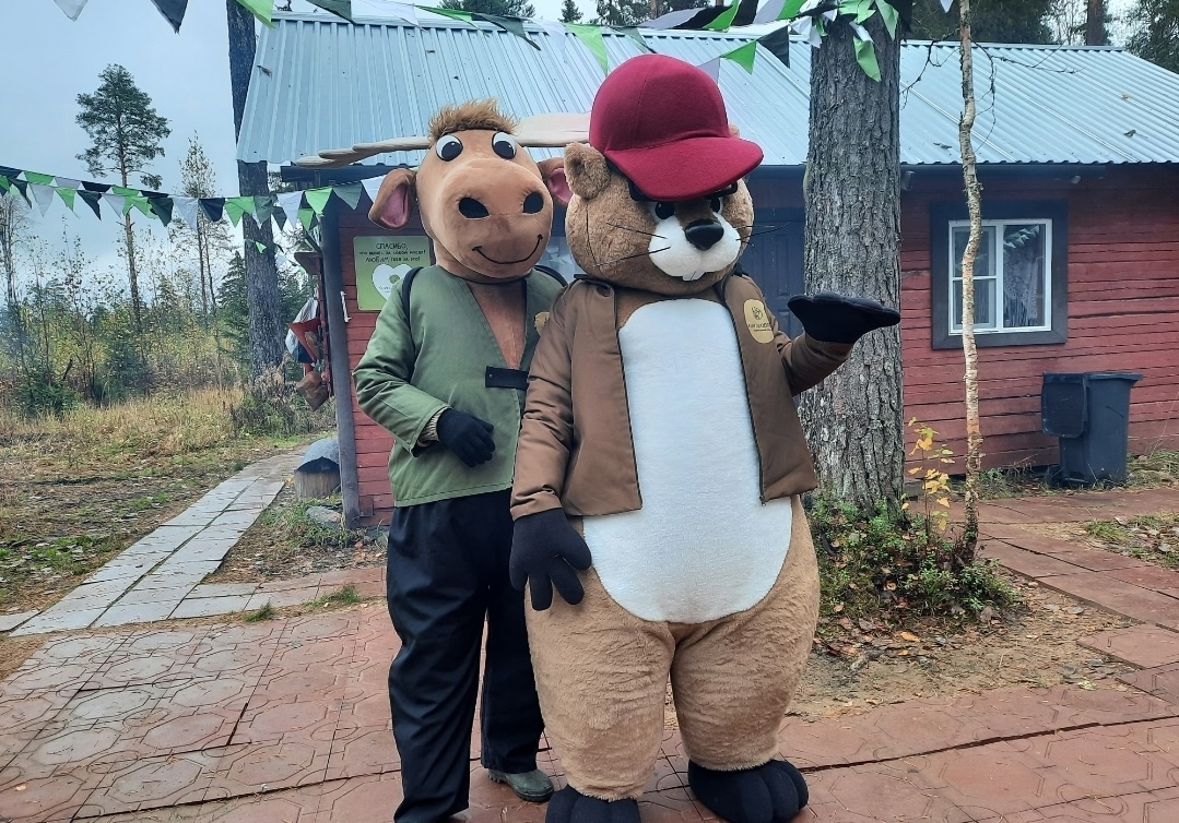  Лось и бобр — маскоты Койгородского парка