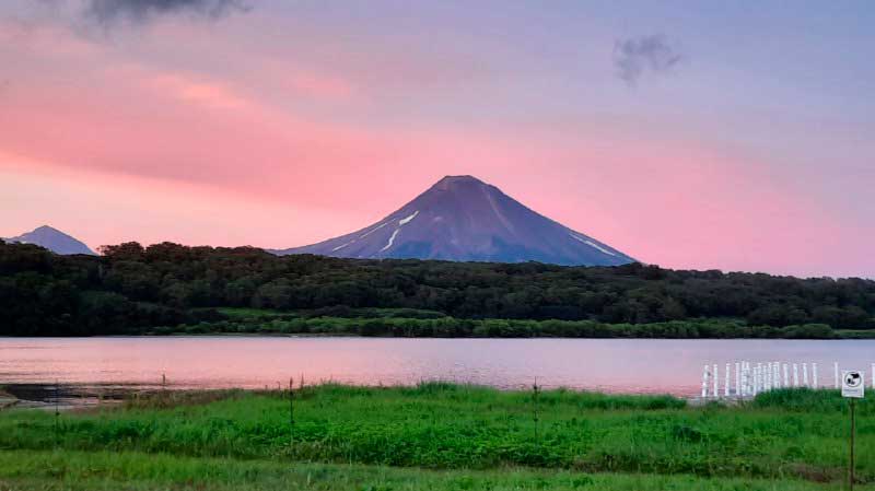  Вулкан Ильинский в Кроноцком заповеднике.