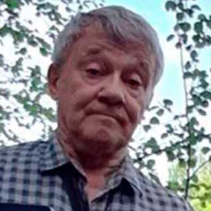  начальник отдела по научной работе, кандидат биологических наук, орнитолог 