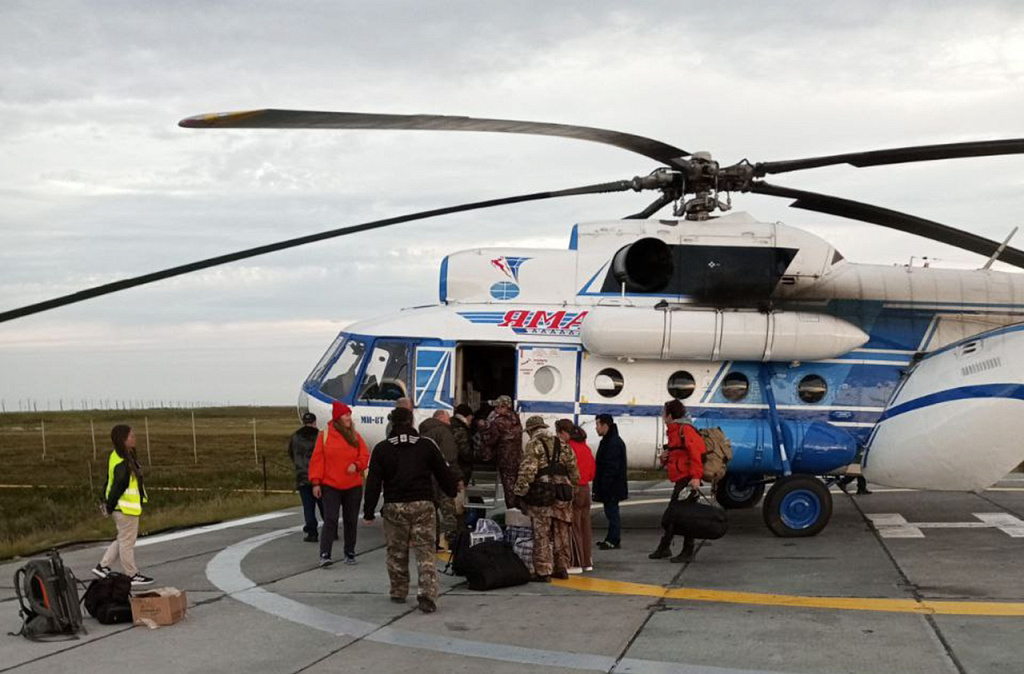  Доставка волонтёров в национальный парк «Гыданский»